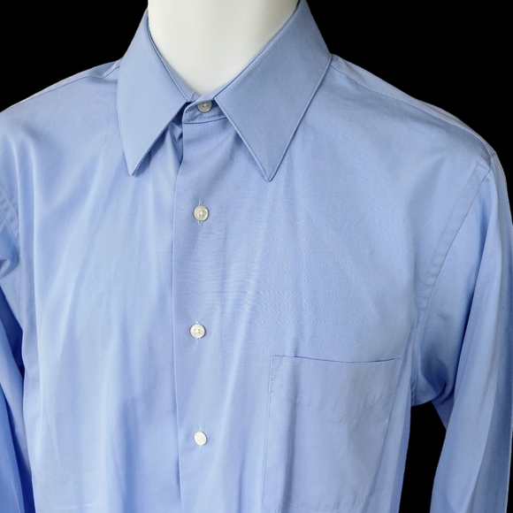 Van Heusen Men's Medium Size 15 33/34 L/Sleeve Lt. Blue Button Down Dress Shirt - Picture 4 of 8